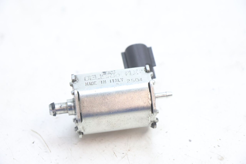 photo de ÖLPUMPE  PEUGEOT LUDIX ONE 14P 50 (2004 - 2013) - Alternative Perspektive