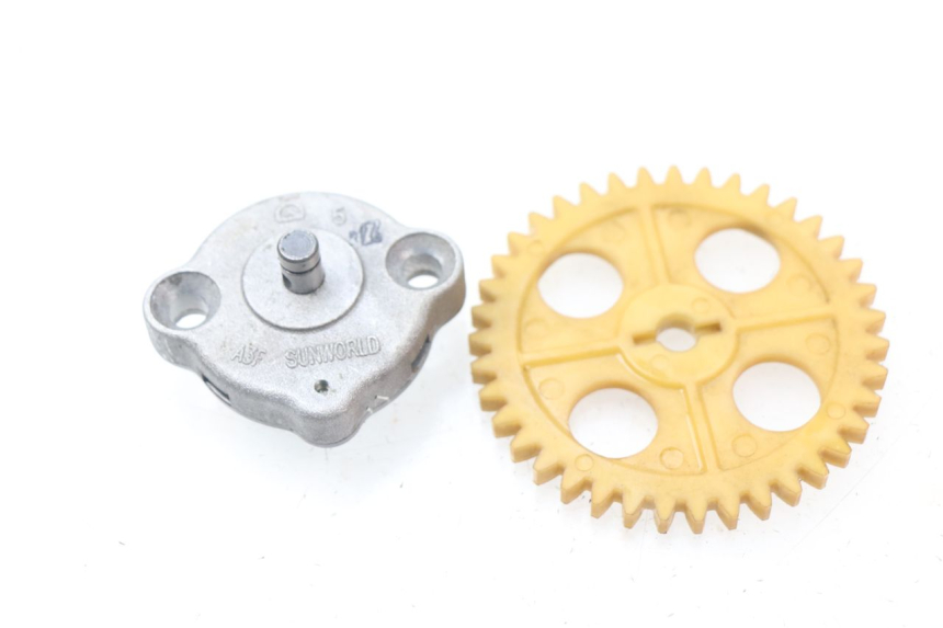 photo de ÖLPUMPE  SYM ORBIT 2 50 (2008 - 2014) - Zoom auf Gebrauchszustand