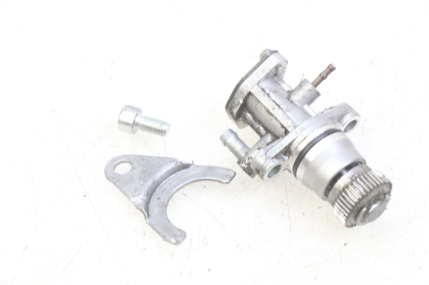 photo de ÖLPUMPE MBK OVETTO 2T 50 (2007 - 2017) - Zoom auf Gebrauchszustand