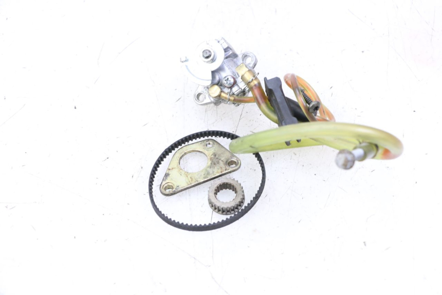 photo de ÖLPUMPE PIAGGIO ZIP 2T 50 (2009 - 2019) - Zoom auf Gebrauchszustand