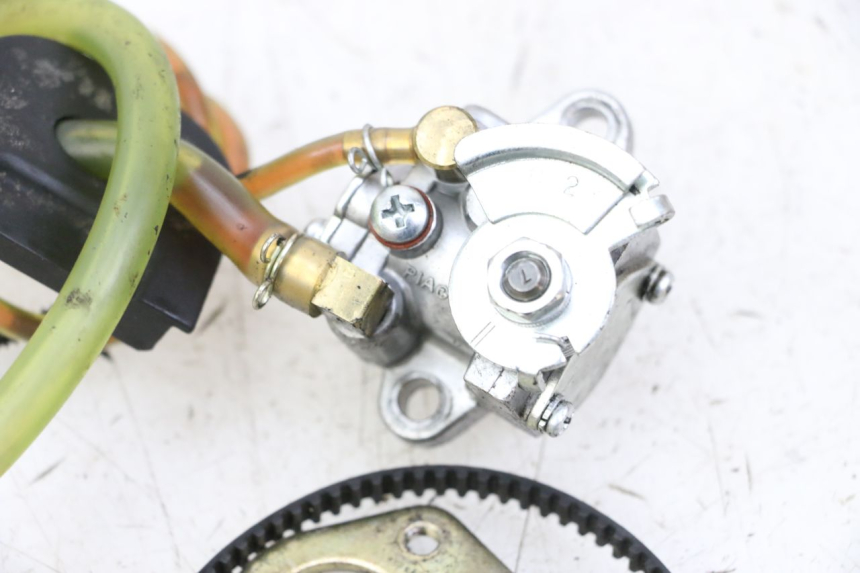 photo de ÖLPUMPE PIAGGIO ZIP 2T 50 (2009 - 2019) - Geprüftes Gebrauchtteil