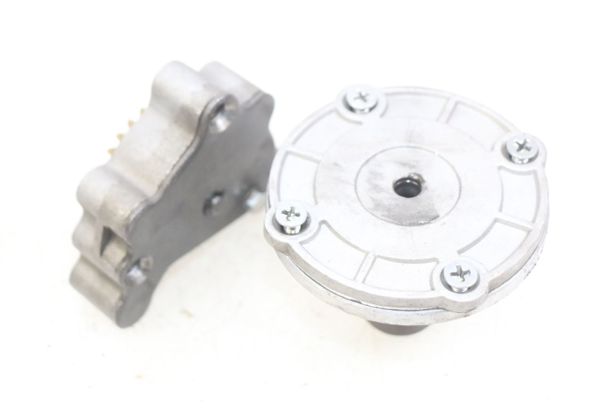 photo de ÖLPUMPE YCF PILOT 125 - Detailansicht des Bauteils