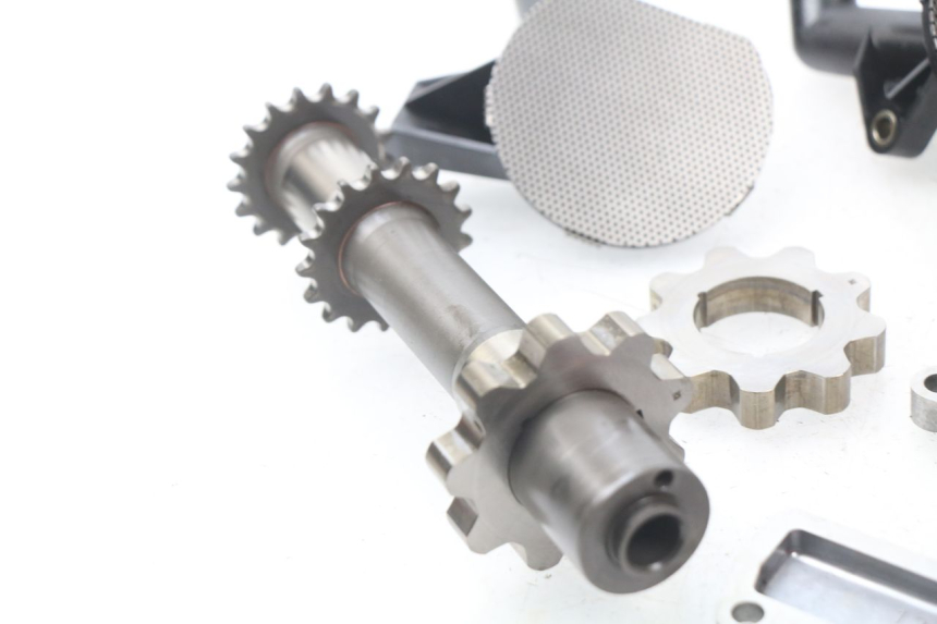 photo de ÖLPUMPE  BMW R GS 1150 (1999 - 2004) - Details der Befestigungspunkte