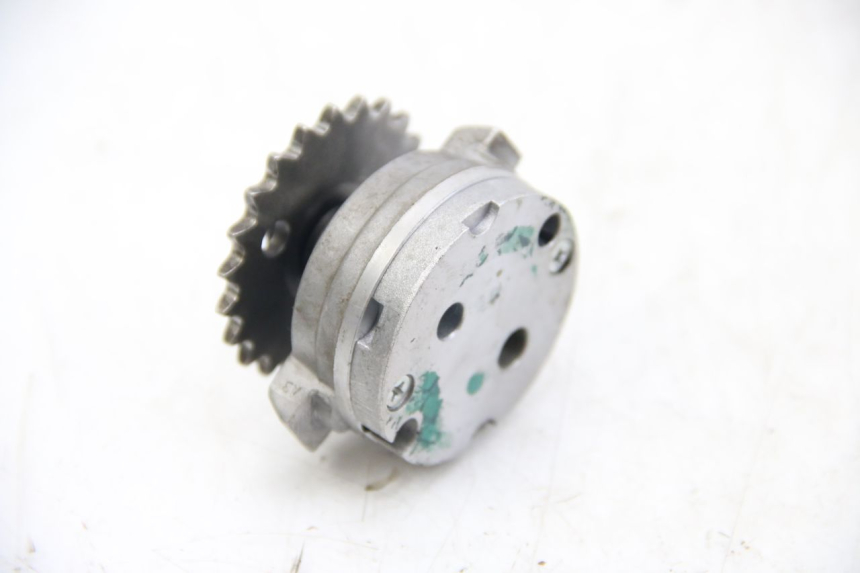 photo de ÖLPUMPE APRILIA SCARABEO 4T 50 (2009 - 2017) - Zoom auf Gebrauchszustand