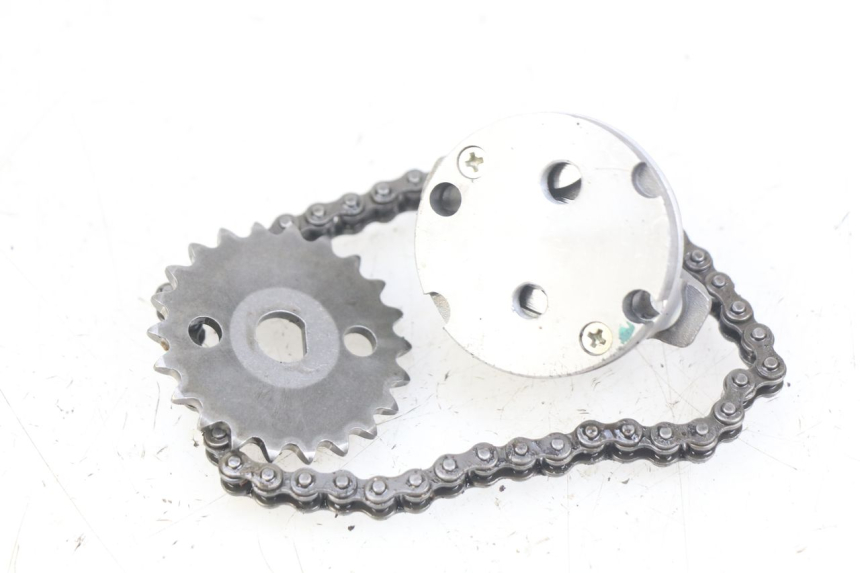 photo de ÖLPUMPE APRILIA SCARABEO 100 (2003 - 2012) - Detailansicht des Bauteils