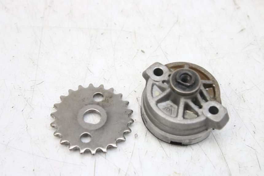 photo de ÖLPUMPE APRILIA SCARABEO 100 (2003 - 2012) - Detailansicht des Bauteils