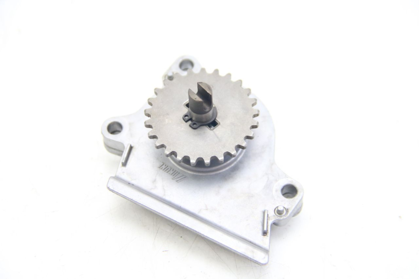 photo de ÖLPUMPE SUZUKI SIXTEEN 125 (2008 - 2010) - Hauptansicht