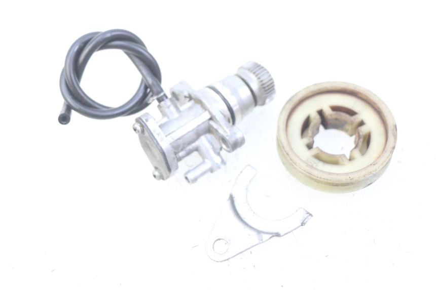 photo de ÖLPUMPE YAMAHA SLIDER NAKED 50 (2004 - 2018) - Zoom auf Gebrauchszustand