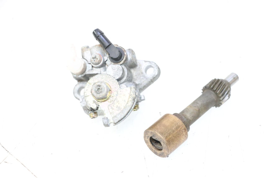 photo de ÖLPUMPE PEUGEOT SPEEDFIGHT LC 50 (1996 - 2002) - Gesamtansicht des Produkts