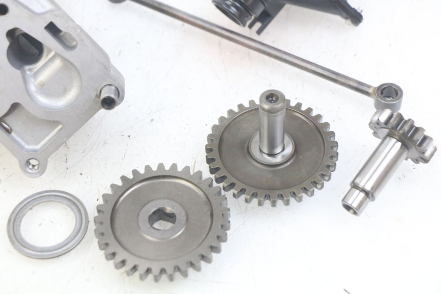 photo de ÖLPUMPE TRIUMPH SPRINT ST 955 (1999 - 2001) - Details der Befestigungspunkte