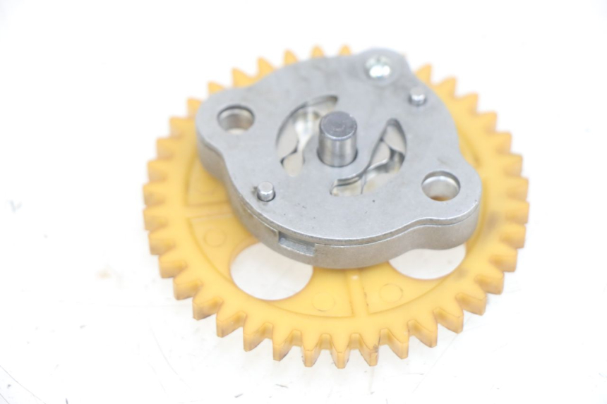 photo de ÖLPUMPE PEUGEOT TWEET 4T 50 (2014 - 2019) - Detailansicht des Bauteils