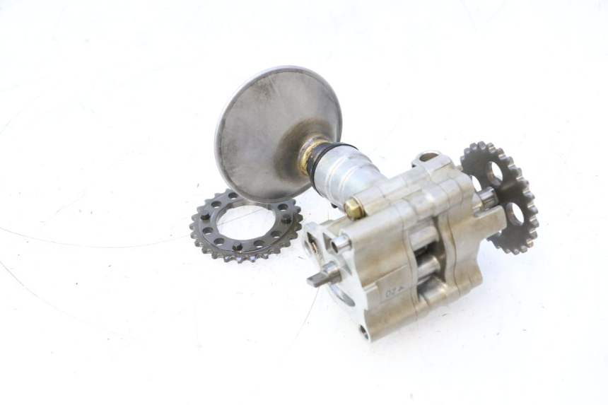 photo de ÖLPUMPE HONDA VFR FI RC46 800 (1998 - 2001) - Detailansicht des Bauteils