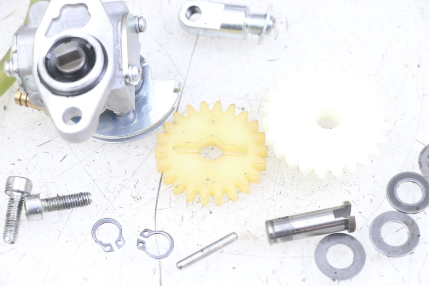 photo de ÖLPUMPE FANTIC XM PERFORMANCE 2T 50 (2021 - 2022) - Technische Nahaufnahme