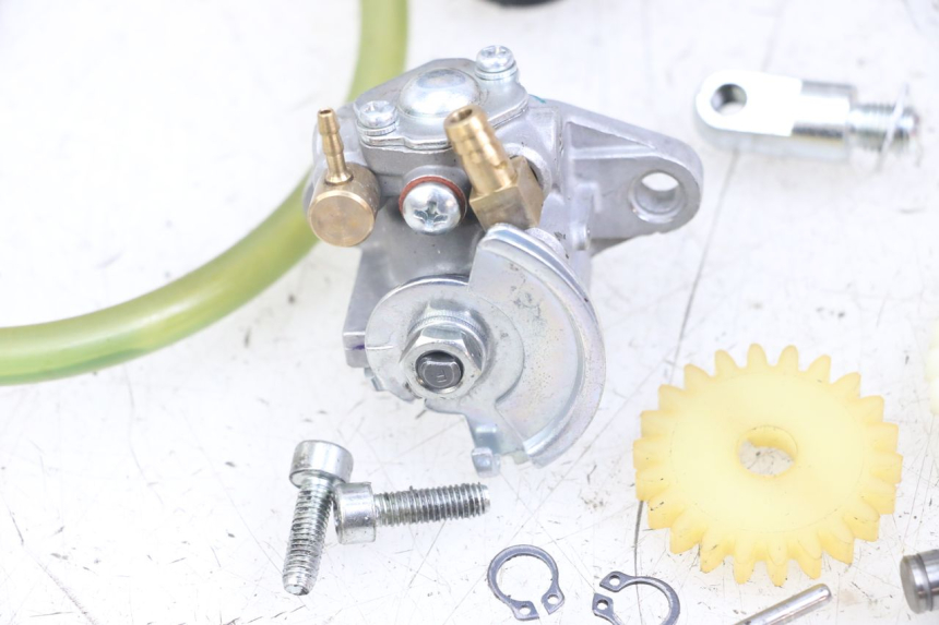 photo de ÖLPUMPE FANTIC XM PERFORMANCE 2T 50 (2021 - 2022) - Geprüftes Gebrauchtteil