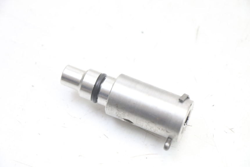 photo de ÖLPUMPE YAMAHA FZS FAZER 600 (2001 - 2003) - Kennzeichnungen und Originalreferenzen