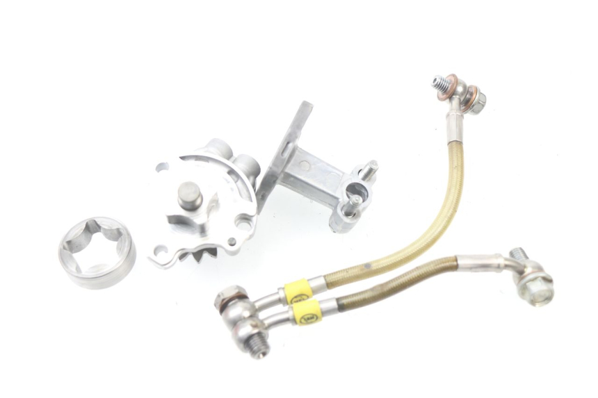 photo de ÖLPUMPE  YAMAHA YZ-F YZF 250 (2007 - 2013) - Detailansicht des Bauteils
