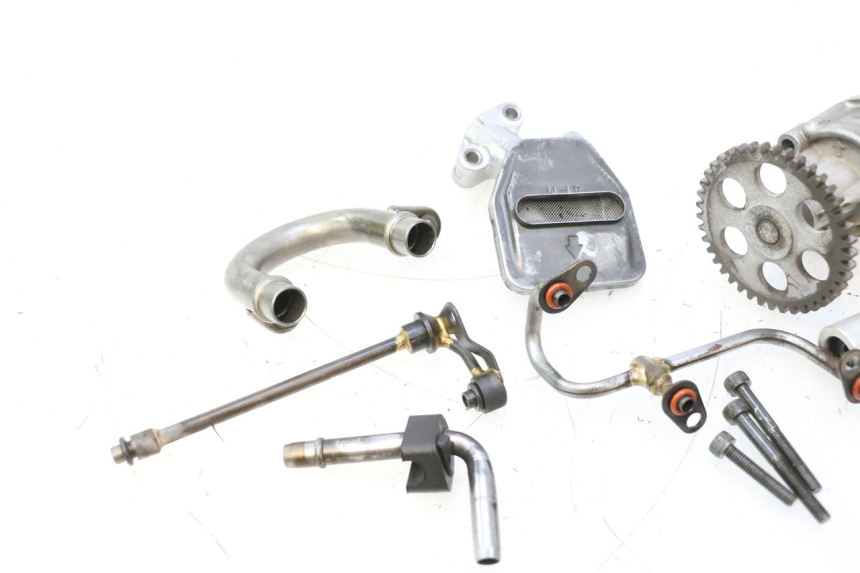 photo de ÖLPUMPE  YAMAHA YZF R GENESIS 750 (1993 - 1998) - Technische Nahaufnahme