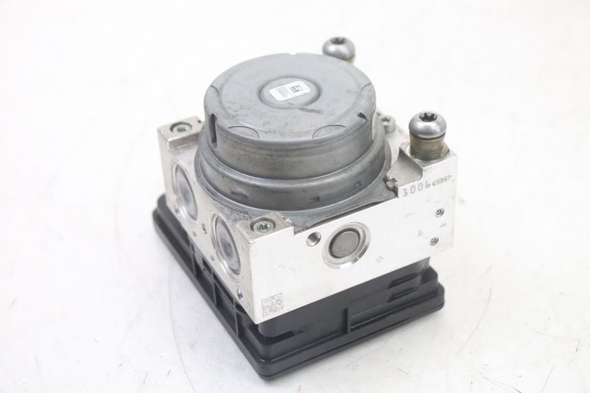 photo de ABS PUMPE BMW S RR ABS S1000RR 1000 (2015 - 2018) - Details der Befestigungspunkte