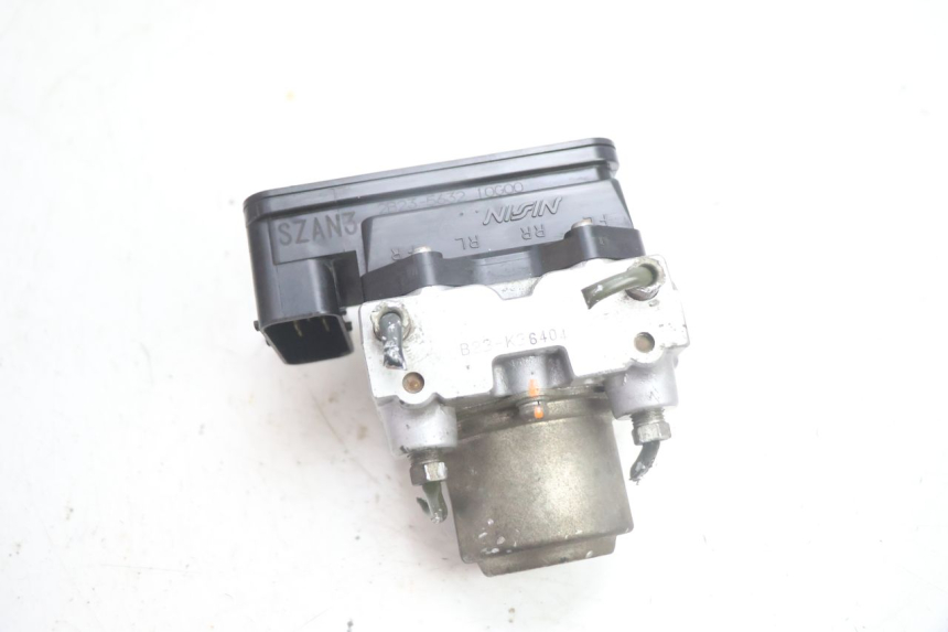 photo de ABS PUMPE SUZUKI BURGMAN EXECUTIVE ABS 650 (2006 - 2012) - Alternative Perspektive