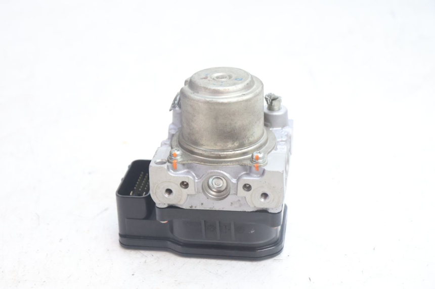 photo de ABS PUMPE SUZUKI BURGMAN EXECUTIVE ABS 650 (2006 - 2012) - Gesamtansicht des Produkts