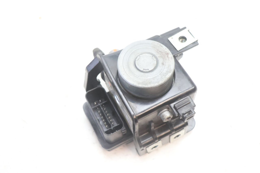 photo de ABS PUMPE BMW C SPORT 650 (2015 - 2021) - Zoom auf Gebrauchszustand
