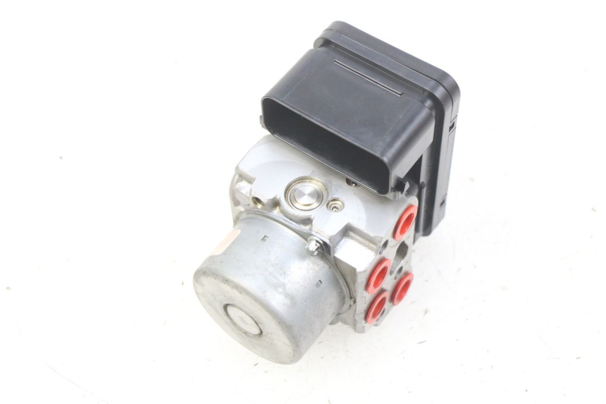 photo de ABS-PUMPE HONDA CB R 1000 (2018 - 2023) - Oberflächenzustand und Material
