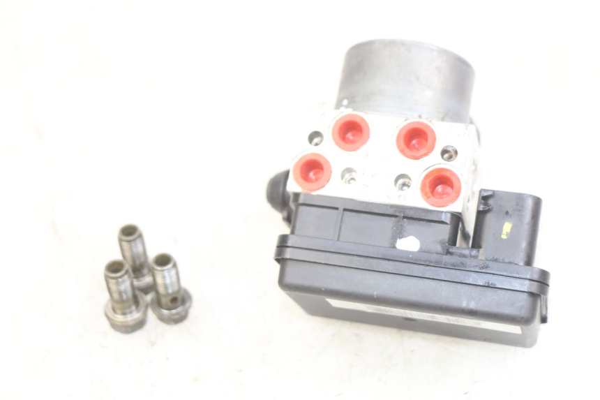 photo de ABS-PUMPE KYMCO DOWNTOWN ABS 125 (2015 - 2017) - Technische Nahaufnahme