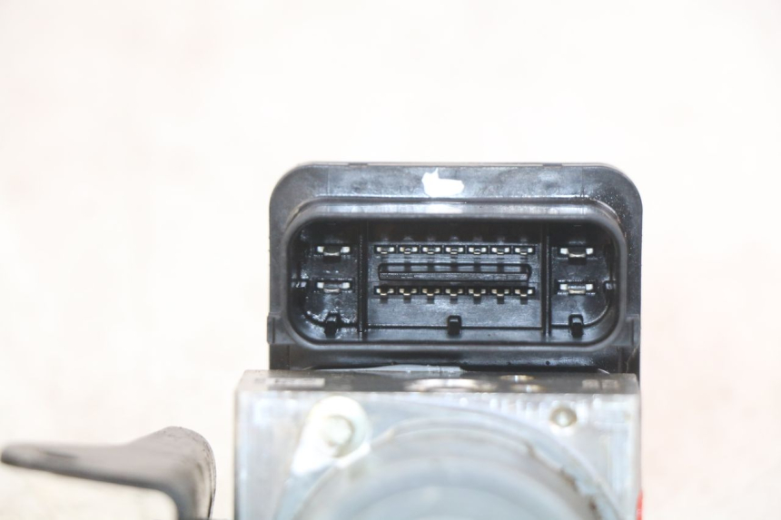 photo de ABS-PUMPE KYMCO DOWNTOWN ABS 125 (2015 - 2017) - Oberflächenzustand und Material