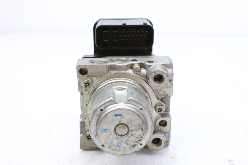 photo de ABS-PUMPE HONDA FES S-WING SWING ABS 125 (2007 - 2015) - Technische Nahaufnahme