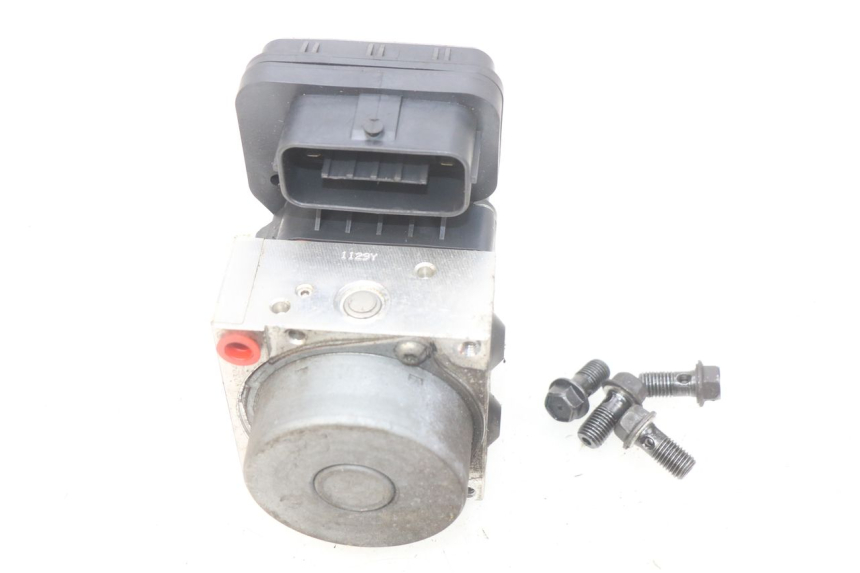 photo de ABS-PUMPE YAMAHA FJR ABS 1300 (2016 - 2020) - Oberflächenzustand und Material