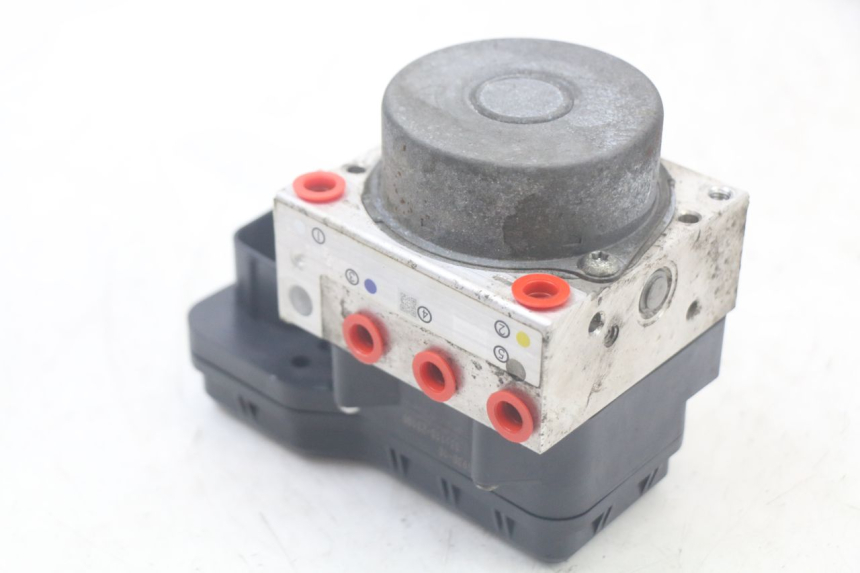 photo de ABS-PUMPE YAMAHA FJR ABS 1300 (2006 - 2012) - Gesamtansicht des Produkts