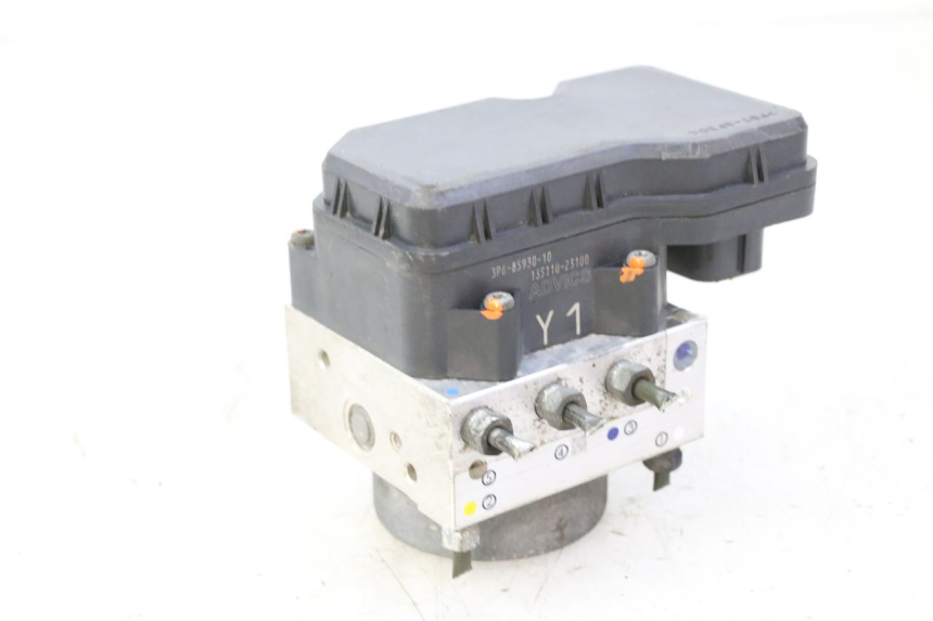 photo de ABS-PUMPE YAMAHA FJR ABS 1300 (2006 - 2012) - Oberflächenzustand und Material