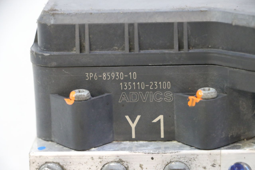 photo de ABS-PUMPE YAMAHA FJR ABS 1300 (2006 - 2012) - Kennzeichnungen und Originalreferenzen