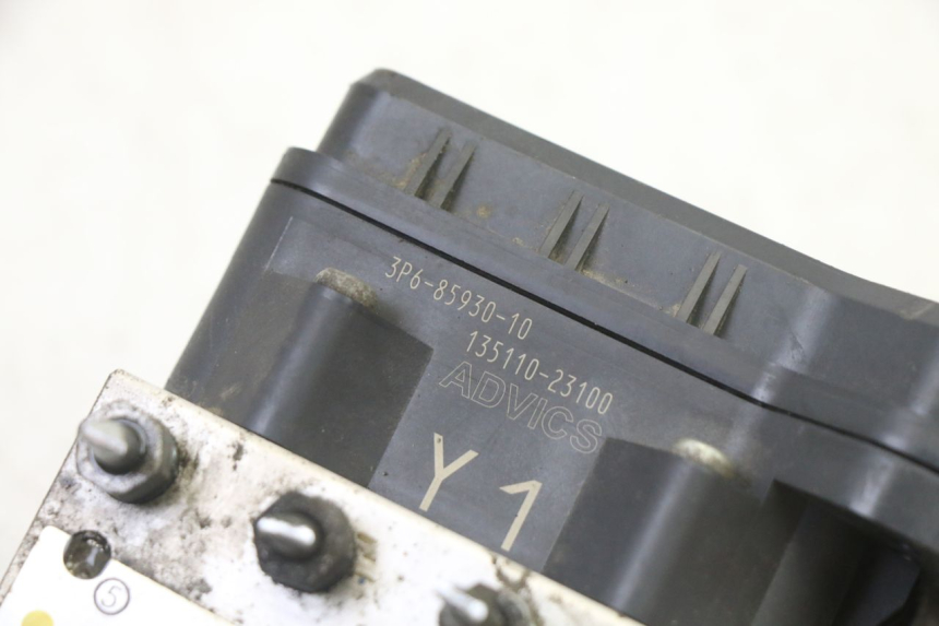 photo de ABS-PUMPE YAMAHA FJR ABS 1300 (2006 - 2012) - Gesamtansicht des Produkts