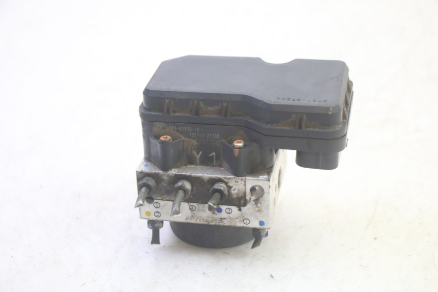 photo de ABS-PUMPE YAMAHA FJR ABS 1300 (2006 - 2012) - Details der Befestigungspunkte