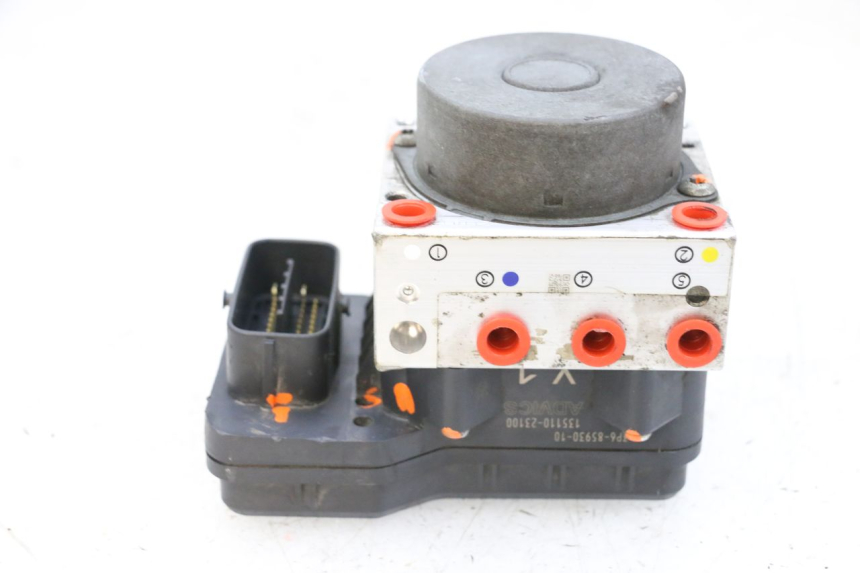 photo de ABS-PUMPE YAMAHA FJR ABS 1300 (2006 - 2012) - Hauptansicht