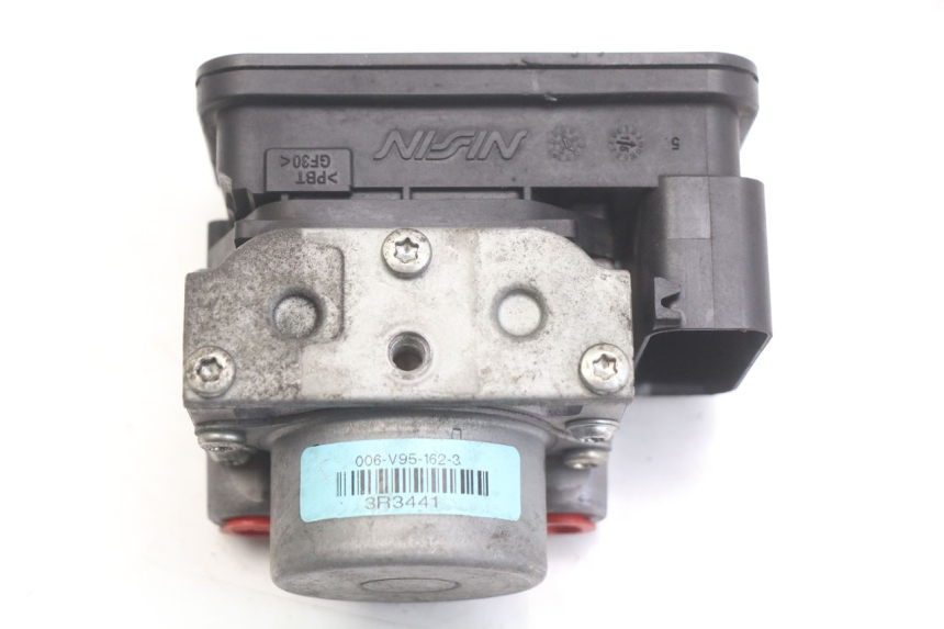 photo de ABS-PUMPE HONDA FORZA 125 (2015 - 2016) - Hauptansicht