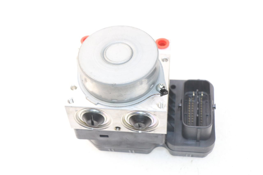 photo de ABS PUMPE YAMAHA FZ8 800 (2010 - 2016) - Gesamtansicht des Produkts