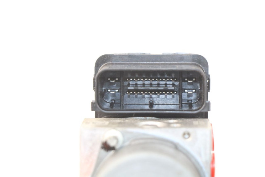 photo de ABS PUMPE SYM GTS EFI ABS 125 (2012 - 2016) - Zoom auf Gebrauchszustand