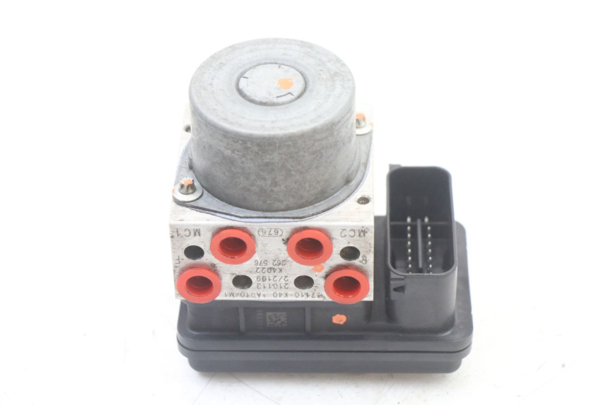 photo de ABS PUMPE HONDA FORZA 125 (2021 - 2025) - Alternative Perspektive