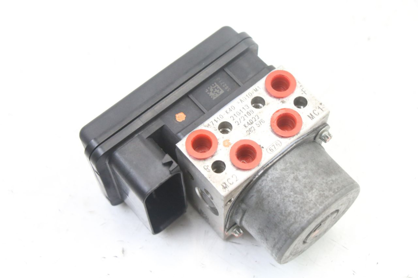 photo de ABS PUMPE HONDA FORZA 125 (2021 - 2025) - Technische Nahaufnahme