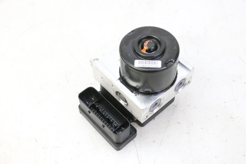 photo de ABS PUMPE PIAGGIO MP3 HPE 310 (2024 - 2025) - Weitere Ansicht des Artikels