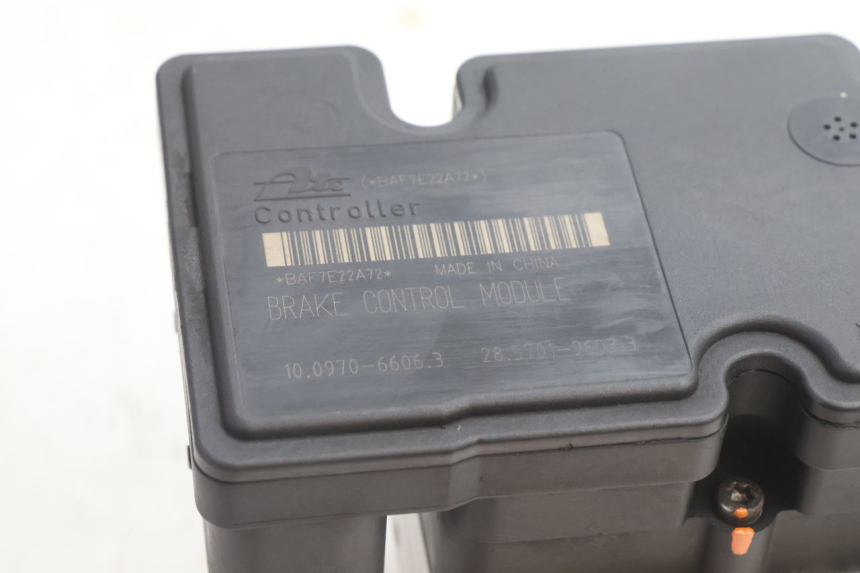 photo de ABS PUMPE PIAGGIO MP3 500 (2016 - 2018) - Kennzeichnungen und Originalreferenzen