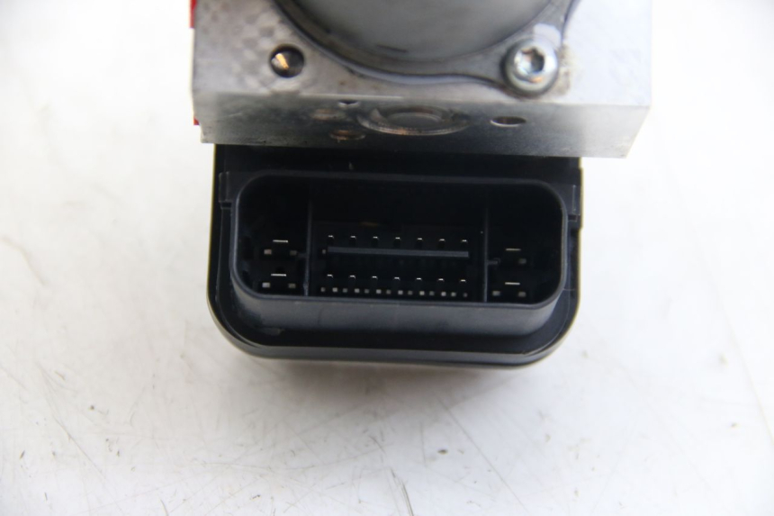 photo de ABS-PUMPE YAMAHA MT ABS 125 (2014 - 2018) - Details der Befestigungspunkte