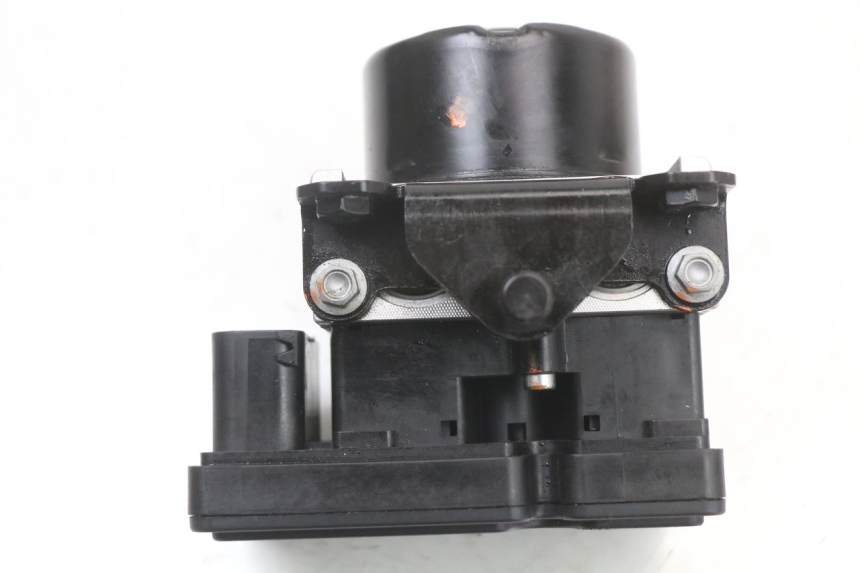 photo de ABS-PUMPE MOTO GUZZI NORGE 8V GT 1200 (2011 - 2016) - Alternative Perspektive