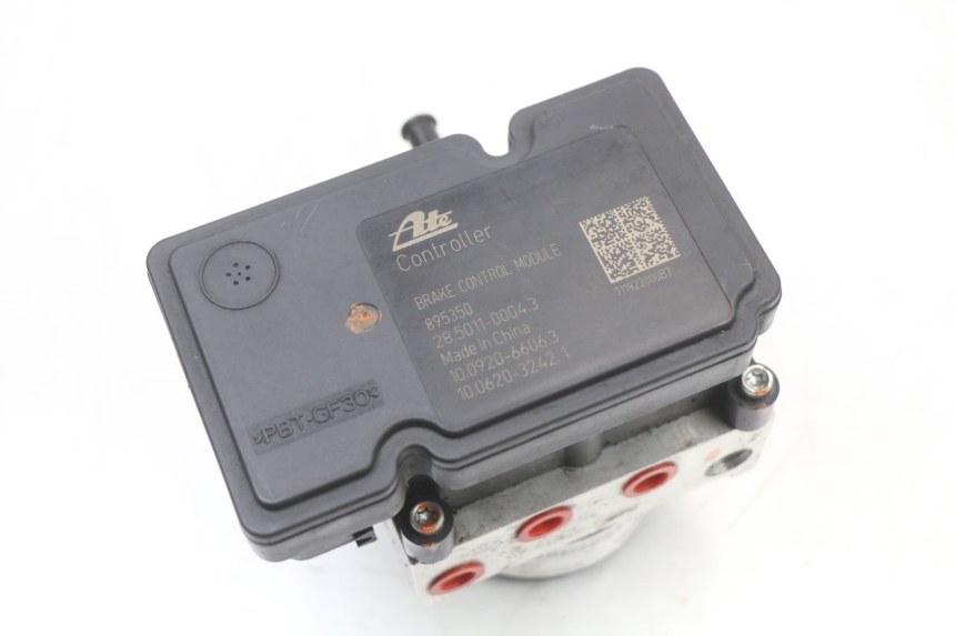 photo de ABS-PUMPE MOTO GUZZI NORGE 8V GT 1200 (2011 - 2016) - Details der Befestigungspunkte