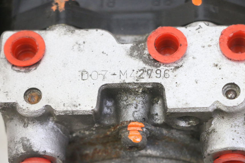 photo de ABS PUMPE HONDA NTV DEAUVILLE ABS 700 (2007 - 2016) - Oberflächenzustand und Material