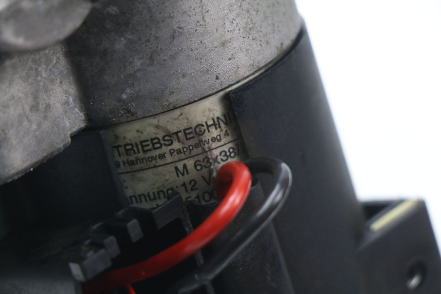 photo de ABS PUMPE BMW R GS 1150 (1999 - 2004) - Details der Befestigungspunkte