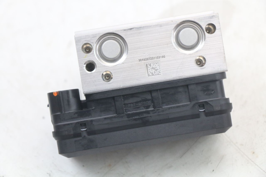 photo de ABS PUMPE ROYAL ENFIELD CONTINENTAL GT 650 (2019 - 2024) - Gesamtansicht des Produkts