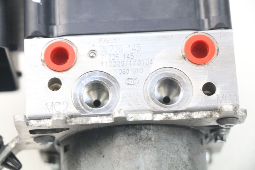 photo de ABS PUMPE BMW S RR ABS S1000RR 1000 (2009 - 2011) - Alternative Perspektive